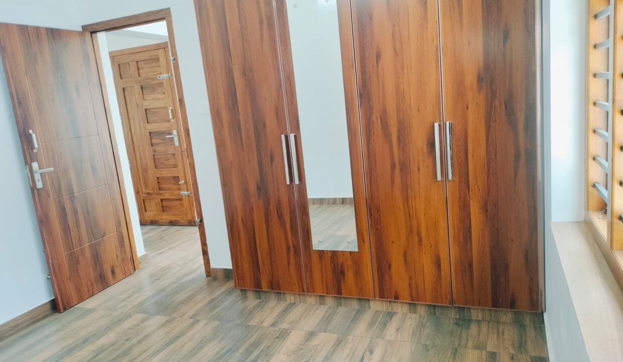WhatsApp Image 2025-03-11 at 4.25.21 PM (2)